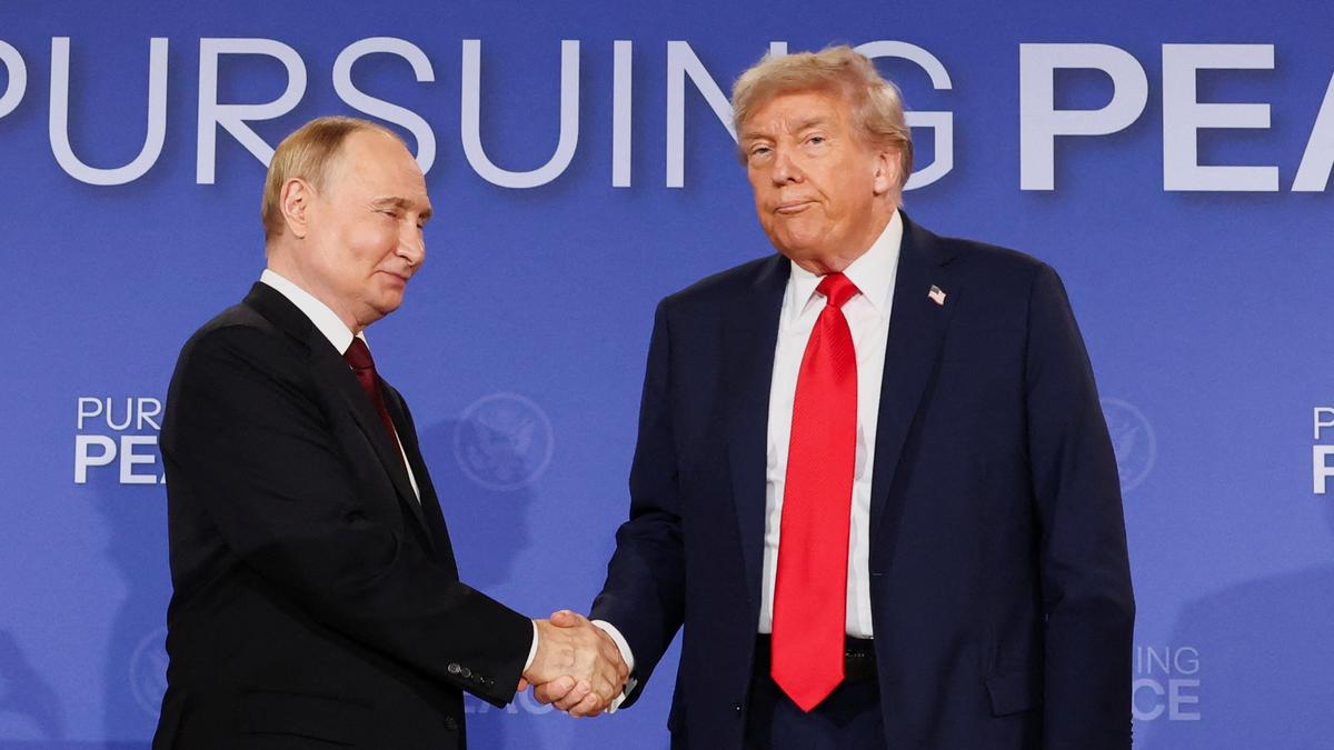 Trump Declines Direct Talks With Vladimir Putin