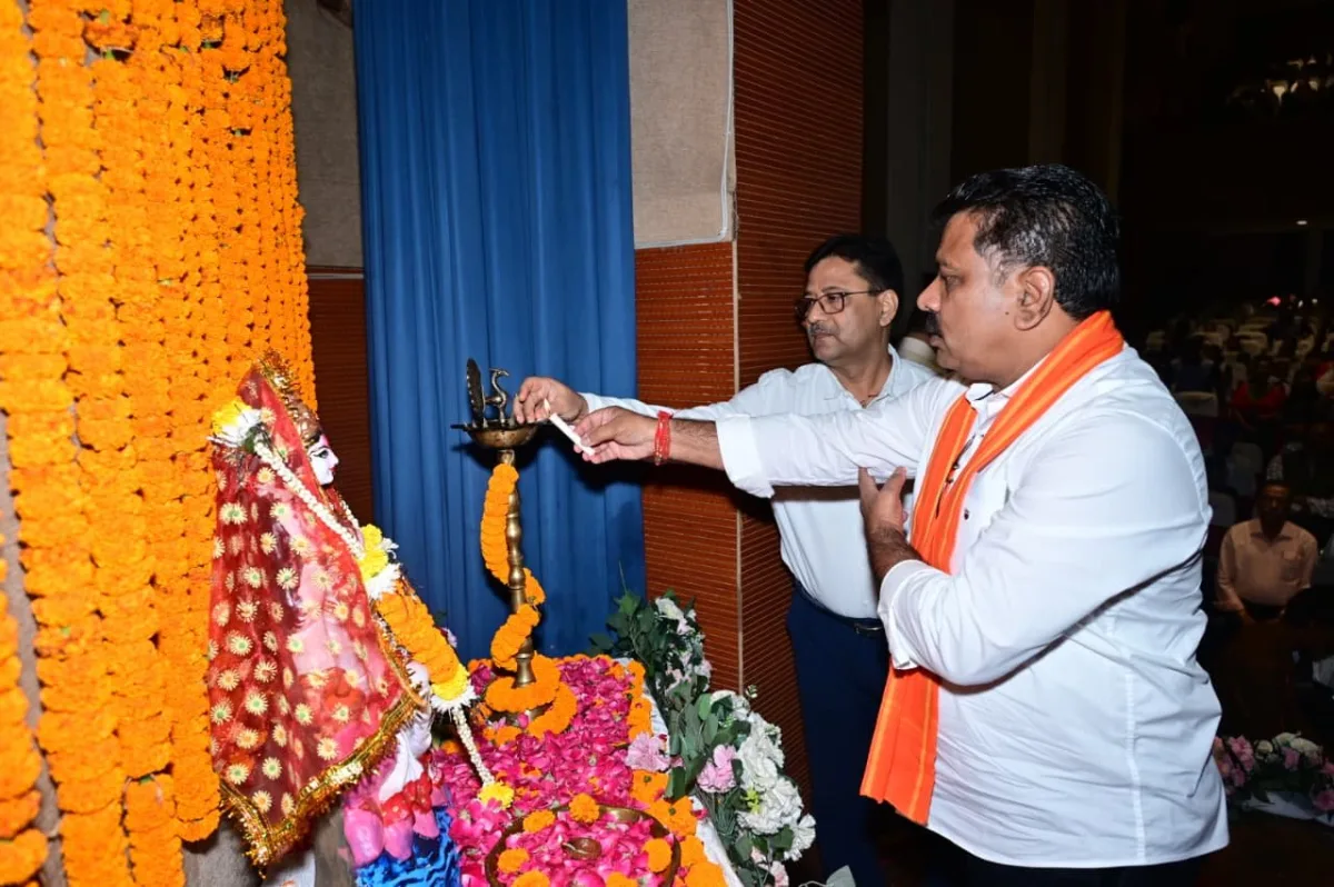 छत्तीसगढ़ में साइबर अपराधों के खिलाफ उपमुख्यमंत्री विजय शर्मा ने किया साइबर संकल्प का शुभारंभ